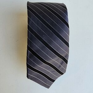 Eagle Shirtmakers Men's Necktie Tie Gray Black Stripes Silk Metallic